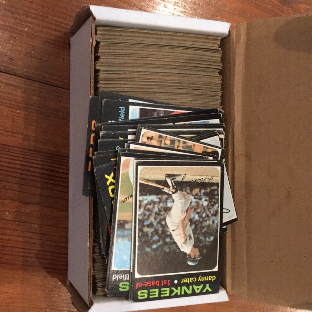 Baseball cards - Picture 2 of 3